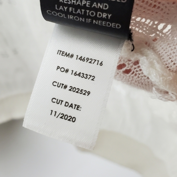 Torrid White Crochet Wrap Cardigan 0 - Picture 11 of 12